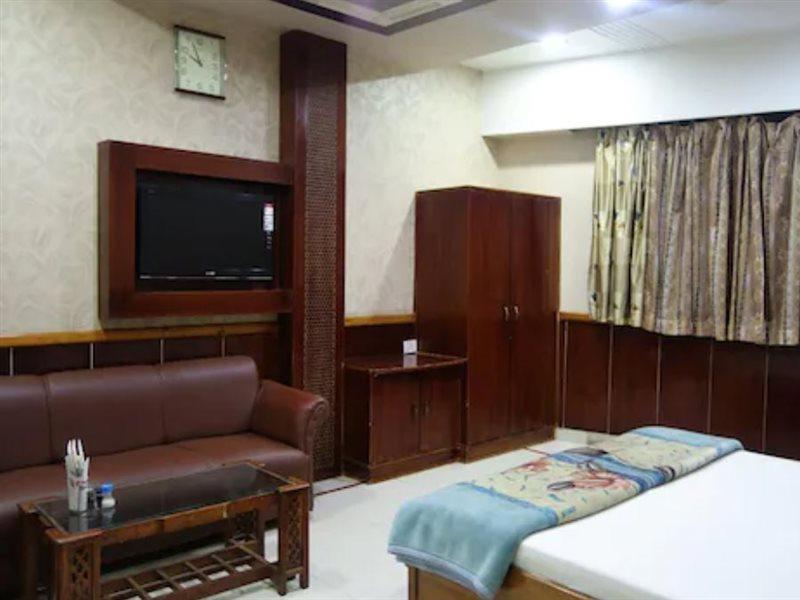 Rc Inn Sirsa Exterior foto